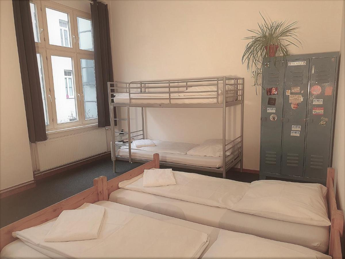 Fabrik - * Berlino